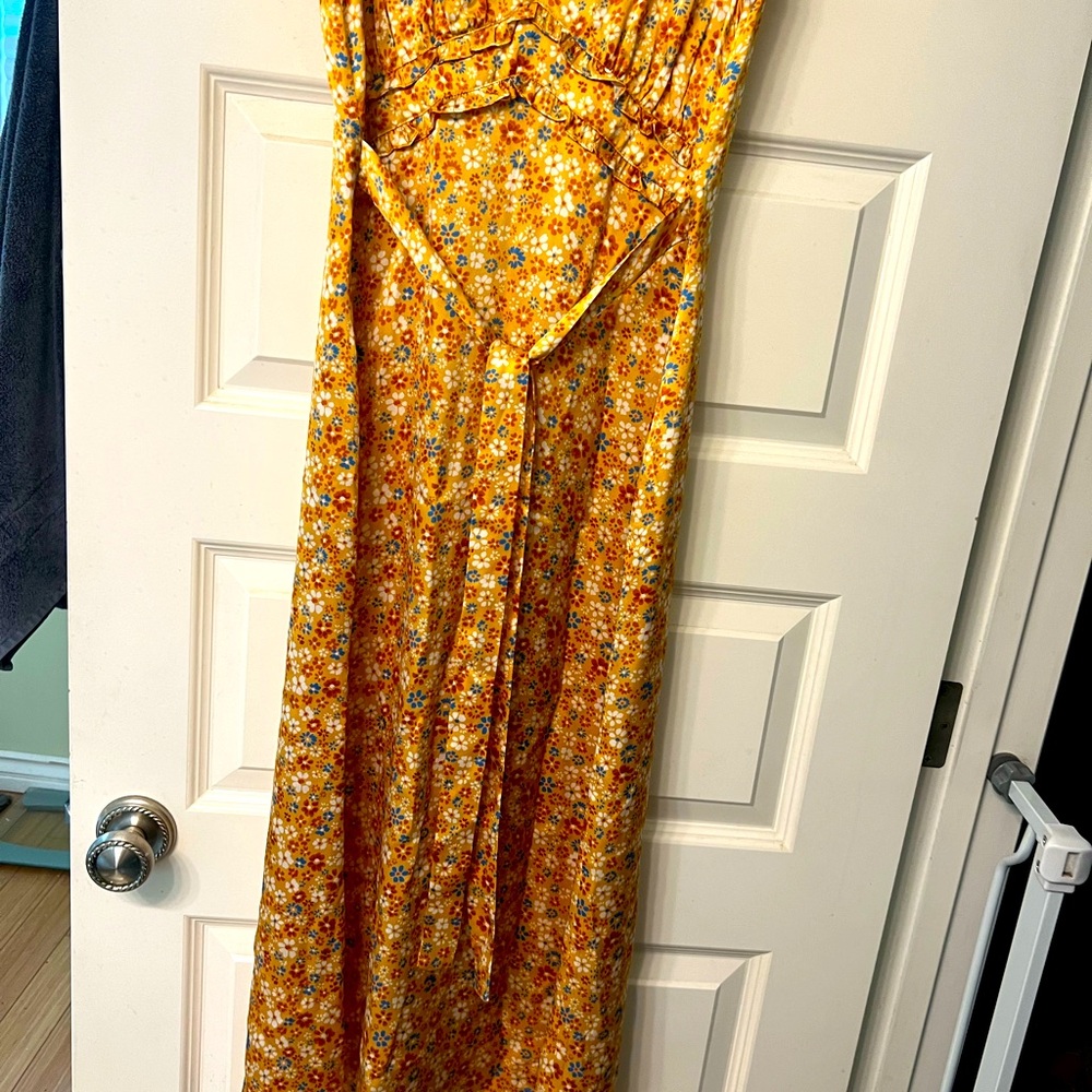 Beautiful Reformation dress
